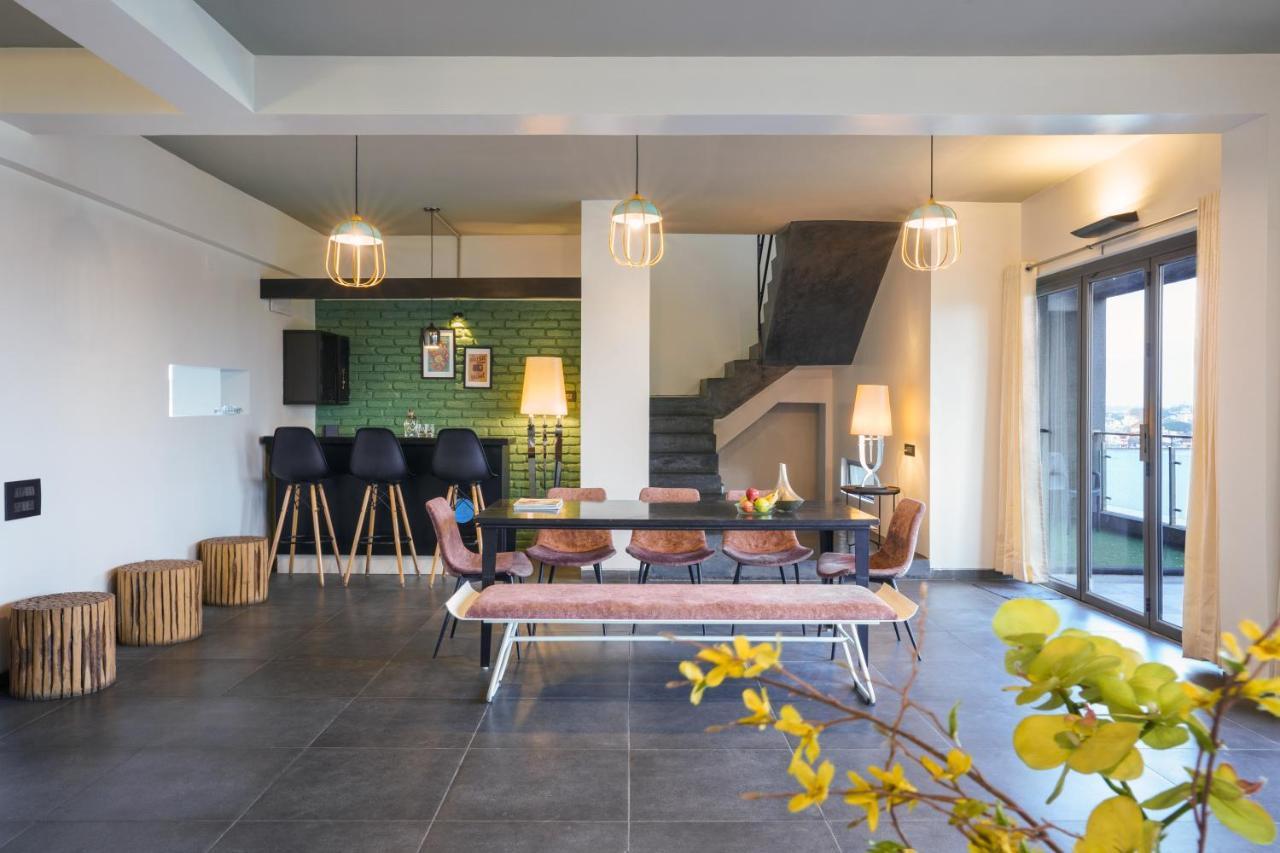Grey Stone - Lakefront Penthouse Family Rooms Kolhapur Exterior photo
